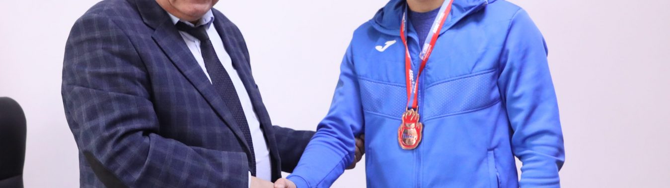 ЭАУнун СТУДЕНТИ СПОРТТО ЖЕҢИШКЕ ЖЕТИШТИ