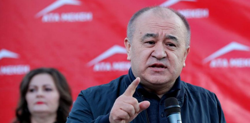 БИШКЕКТЕ НАРИМАН ТҮЛЕЕВГЕ КАРШЫ МИТИНГ ӨТҮП ЖАТАТ