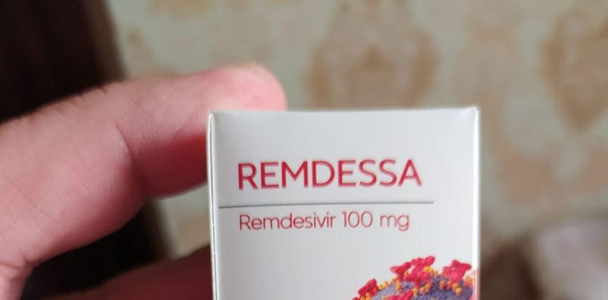 COVID-19: ӨЗБЕКСТАНДА ӨНДҮРҮЛҮП ЖАТКАН «РЕМДЕСИВИР» ДАРЫСЫ КӨМҮСКӨ БАЗАРДА САТЫЛА БАШТАДЫ