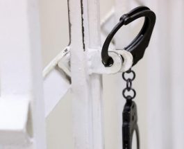 КАЗАКСТАНДА “КӨЧӨ ПАРТИЯСЫНЫН” МҮЧӨСҮ ЭКИ АЙГА КАМАЛДЫ