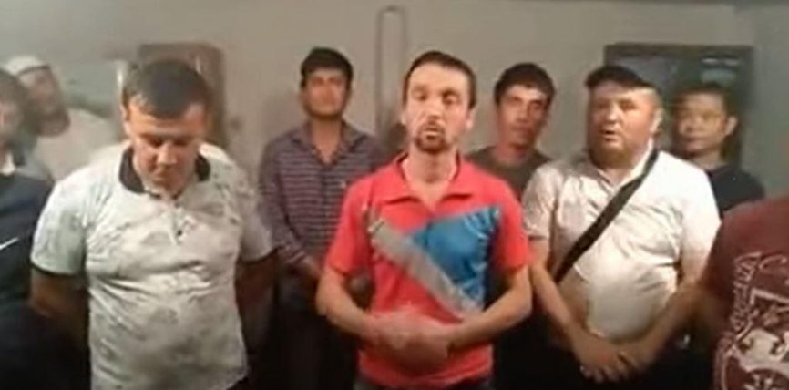 ЖМК: АБХАЗИЯДАН КЕЛЕ АЛБАЙ ЖАТКАН ӨЗБЕКСТАНДЫКТАР КӨЧӨДӨ ТҮНӨӨГӨ АРГАСЫЗ БОЛУШУУДА