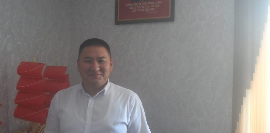 Сүйүнтбек АБДЫКАДЫРОВ: “АТАМДЫ КӨРГӨН ӨЛБӨСҮН!”