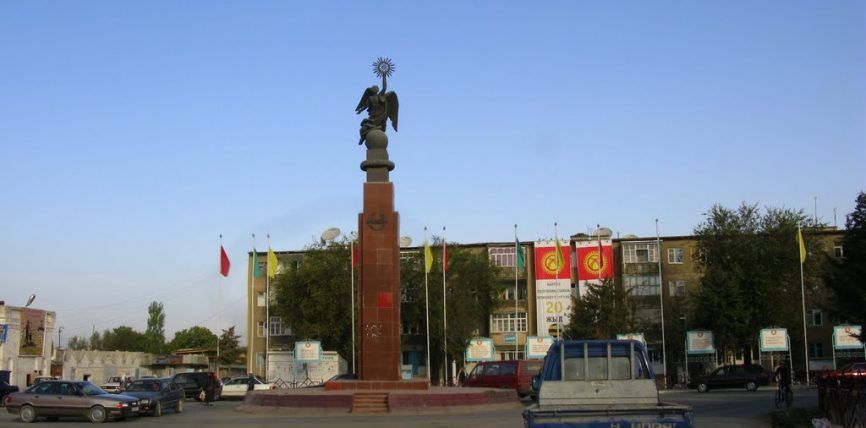 БАТКЕН ОБЛУСТУК АКИМЧИЛИГИНИН АЛДЫНА ЧОГУЛГАНДАР ӨЗ ТАЛАПТАРЫН АЙТЫШТЫ
