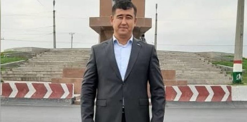 Акболуш ТИЛЕНБАЕВ: “СОЦИАЛДЫК МАСЕЛЕЛЕРИБИЗДИ ЭЛ АРАЛЫК ЖАНА АТА МЕКЕНДИК УЮМДАР АРКЫЛУУ ЧЕКЕСИНЕН ЖАЙГАРЫП ЖАТАБЫЗ!”