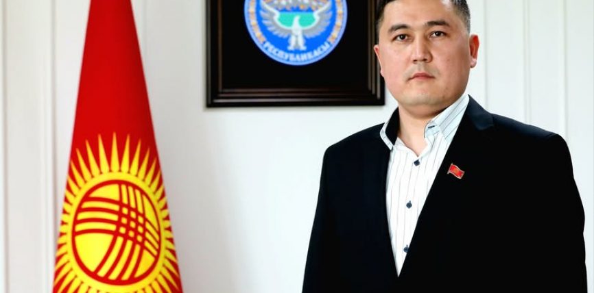 МАНАС ШААРДЫК ДЕПУТАТТАР КЕҢЕШИНЕ ЖАҢЫ ТӨРАГА ШАЙЛАНДЫ