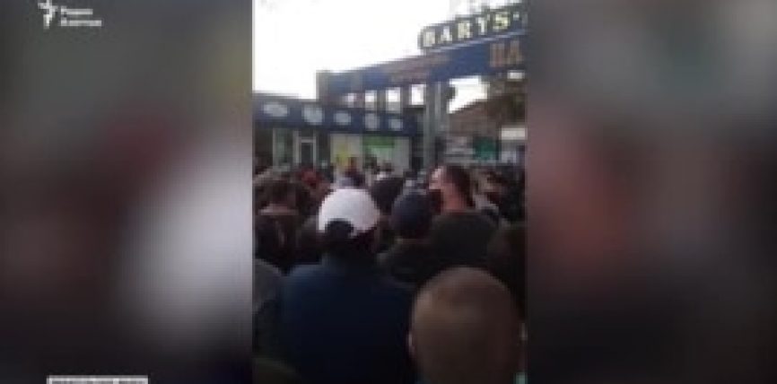 АЛМАТЫ СОТУ БОЛАТ НАЗАРБАЕВГЕ ТИЕШЕЛҮҮ БАЗАРДЫ МАМЛЕКЕТКЕ КАЙТАРДЫ