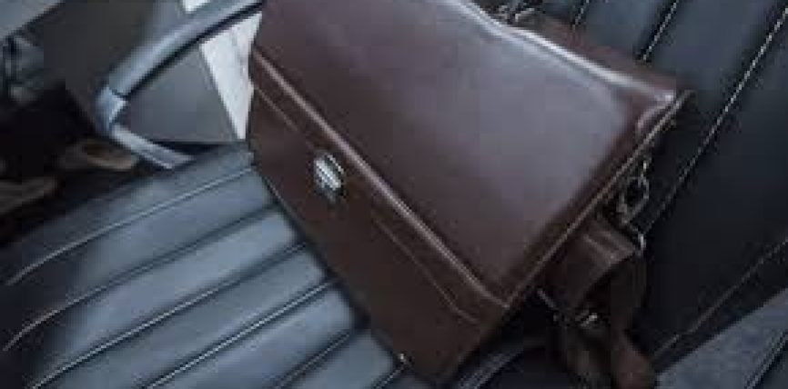 ҮЧ МИНИСТР КЫЗМАТТАН АЛЫНДЫ