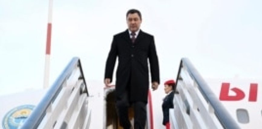 САДЫР ЖАПАРОВ РАСМИЙ САПАР МЕНЕН ОРУСИЯГА КЕТТИ