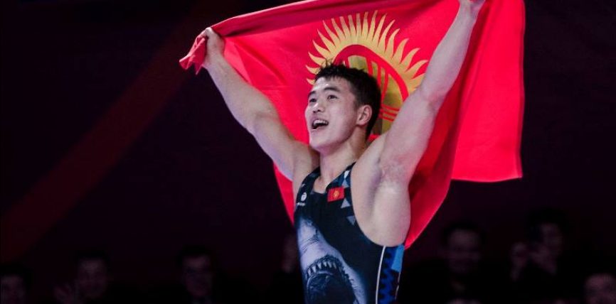 ОШ ШААРЫНЫН МЭРИ ДҮЙНӨ ЧЕМПИОНУ АКЖОЛ МАХМУДОВГО 250 МИҢ СОМ ТАРТУУЛАДЫ
