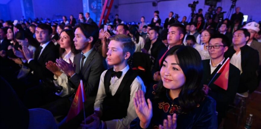 ПАРЛАМЕНТ ТӨРАГАСЫНА КАРАШТУУ ЖАШТАР КЕҢЕШИ ТҮЗҮЛДҮ