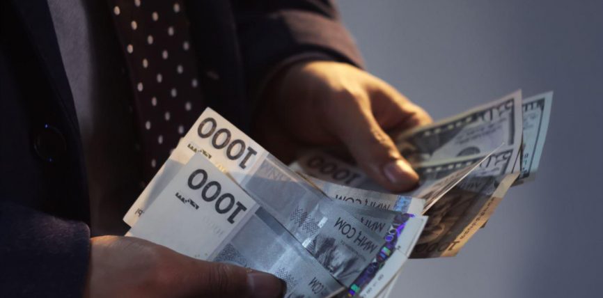 ТАЛАПКЕРЛЕР ҮГҮТ ИШТЕРИНЕ $1,1 МЛН. САРПТАШТЫ, АНЫН ЖАРЫМЫНАН КӨБҮ ЖАПАРОВДУН ЧЫГЫМДАРЫ