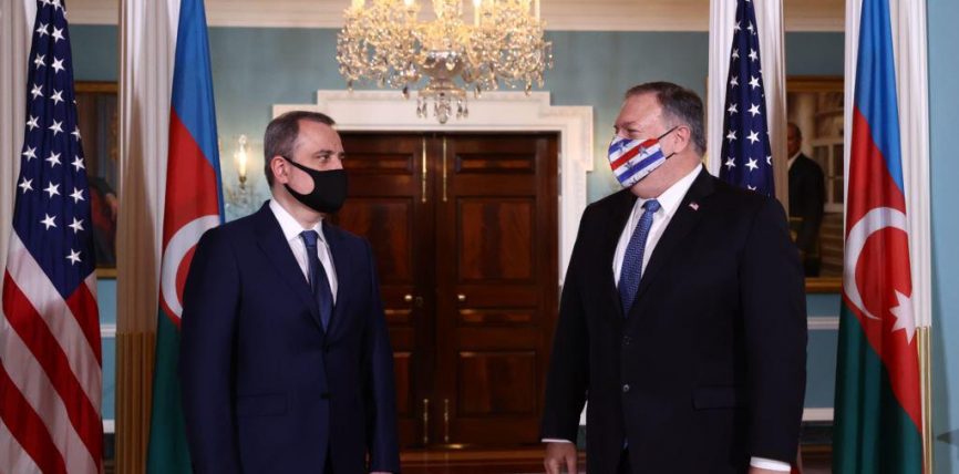 АКШ: ДҮЙШӨМБҮДӨ ТООЛУУ КАРАБАКТА ЭЛДЕШҮҮ ЖАРАЯНЫ КҮЧҮНӨ КИРЕТ