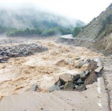ТООЛУУ ЖАНА ТОО ЭТЕКТЕРИНДЕГИ РАЙОНДОРУНДА СЕЛ ЖҮРҮП, КАР КӨЧКҮ ТҮШҮШҮ МҮМКҮН