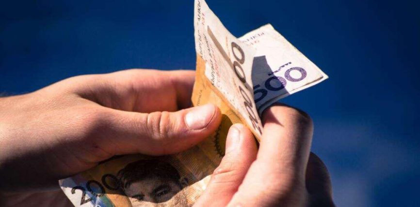 100 МИҢ СОМГО ЧЕЙИН НАСЫЯ АЛГАНДАРГА ҮЧ АЙЛЫК ЖЕҢИЛДИК БЕРИЛДИ
