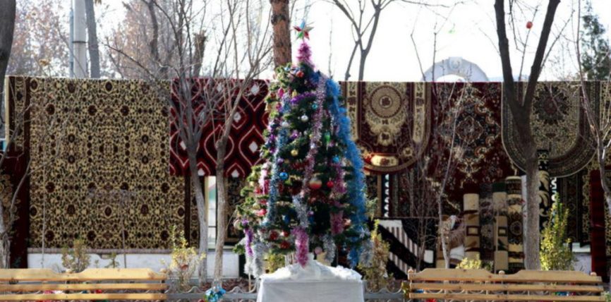 ӨЗБЕКСТАНДЫН МЕКТЕПТЕРИНДЕ ЖАҢЫ ЖЫЛДЫК ИШ-ЧАРАЛАРДЫ ӨТКӨРҮҮГӨ ТЫЮУ САЛЫНДЫ
