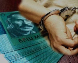 В КР задержаны глава Соцфонда и экс-директор Театра оперы и балета КР