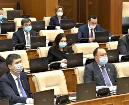 КАРАГАНДЫДА ЭНЕРГЕТИКТЕР 20 АЙДАН БЕРИ МАЯНА АЛА ЭЛЕК