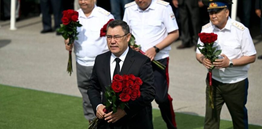 ПРЕЗИДЕНТ ЧЕК АРАНЫ КОРГООДО КУРМАН БОЛГОН ЖООКЕРЛЕРДИН ЭСТЕЛИГИН АЧТЫ