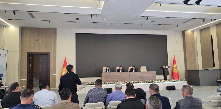 МЭР КҮЗ, КЫШ МЕЗГИЛИНЕ КАРАТА ДАЯРДЫК БОЮНЧА ЖЫЙЫН ӨТКӨРДҮ