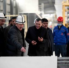 МИНКАБ ТӨРАГАСЫ ЖАЛАЛ-АБАД ОБЛУСУНДА ГИПСОКАРТОН ЧЫГАРУУЧУ ЗАВОДДУН АЧЫЛЫШ АЗЕМИНЕ КАТЫШТЫ