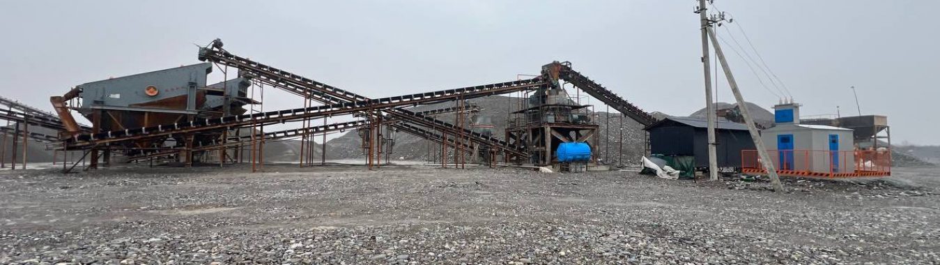 МАНАС ШААРЫНДА 70КЕ ЖАКЫН ЖУМУШ ОРДУН ТҮЗҮҮЧҮ ТАШ ЗАВОД ИШКЕ КИРЕТ