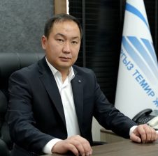 “КЫРГЫЗ ТЕМИР ЖОЛУ” УЛУТТУК КОМПАНИЯСЫ” МАМЛЕКЕТТИК ИШКАНАСЫНЫН ТҮШТҮК БӨЛҮМҮНҮН ЖЕТЕКЧИСИ АЛМАШТЫ