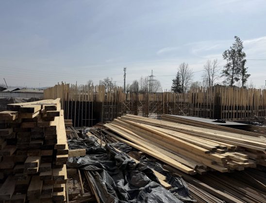 МАНАС ШААРЫНДАГЫ ИРИ ОБЪЕКТИЛЕР КУРУЛУШ МИНИСТРЛИГИНИН КӨЗӨМӨЛҮНӨ ӨТКӨРҮЛӨТ