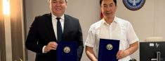ОБЛУС БАШЧЫСЫ ОРГАНИКАЛЫК ЖАҢГАК ӨНДҮРҮҮ ЖАНА ЭКСПОРТТОО БОЮНЧА МАКУЛДАШУУГА КОЛ КОЙДУ