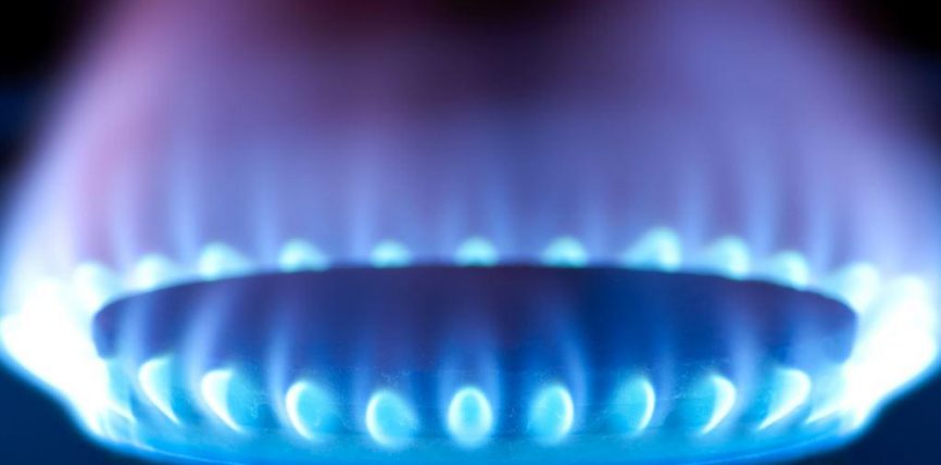 АНЖИЯНДА КӨП КАБАТТУУ ҮЙДӨ ГАЗ ЖАРЫЛЫП, ҮЧ КИШИ ЖАБЫРКАДЫ