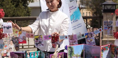 КЫРГЫЗСТАНДА КЫЗ-КЕЛИНДЕРДИН ИШКЕРДИГИН КОЛДОО БОЮНЧА НАСААТЧЫЛЫК ПРОГРАММАГА КАТЫШУУЧУЛАРДЫ КАБЫЛ АЛУУ БАШТАЛДЫ