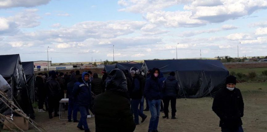 ОРУСИЯДАН МЕКЕНИНЕ ЖЕТКИРИЛГЕН ӨЗБЕКСТАНДЫКТАР КАРАНТИНГЕ АЛЫНДЫ