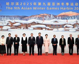 ХАРБИН ШААРЫНДА 2025-ЖЫЛКЫ IX КЫШКЫ АЗИЯ ОЮНДАРЫНЫН АЧЫЛЫШЫНЫН УРМАТЫНА МАМЛЕКЕТ БАШЧЫЛАРЫН ТОСУП АЛУУ АЗЕМИ БОЛДУ