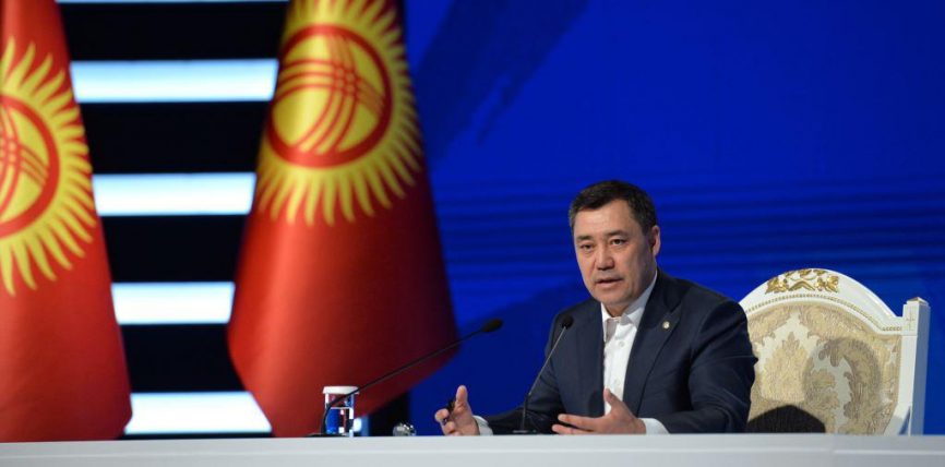 ЖАПАРОВ: КЫРГЫЗСТАНДА ОРУС ТИЛИ РАСМИЙ ТИЛ БОЛУП КАЛЫШЫ КЕРЕК