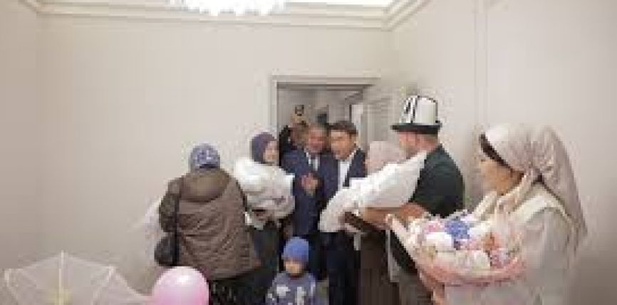 ПРЕЗИДЕНТ ОШТОГУ 4 ЭМДИН ҮЙ-БҮЛӨСҮНӨ БАТИР БЕРДИ