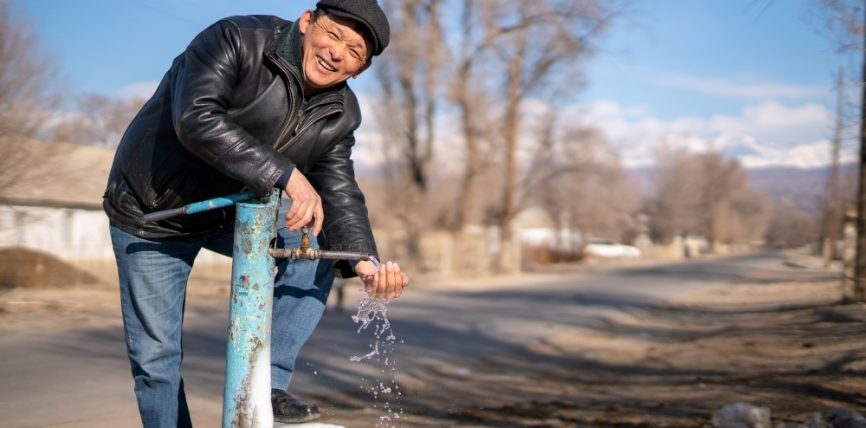 USAID КЫРГЫЗСТАНДАГЫ ЖЕРГИЛИКТҮҮ КЫЗМАТТАРДЫ ЖАКШЫРТУУ БОЮНЧА ДОЛБООРДУ ИШКЕ КИРГИЗҮҮДӨ